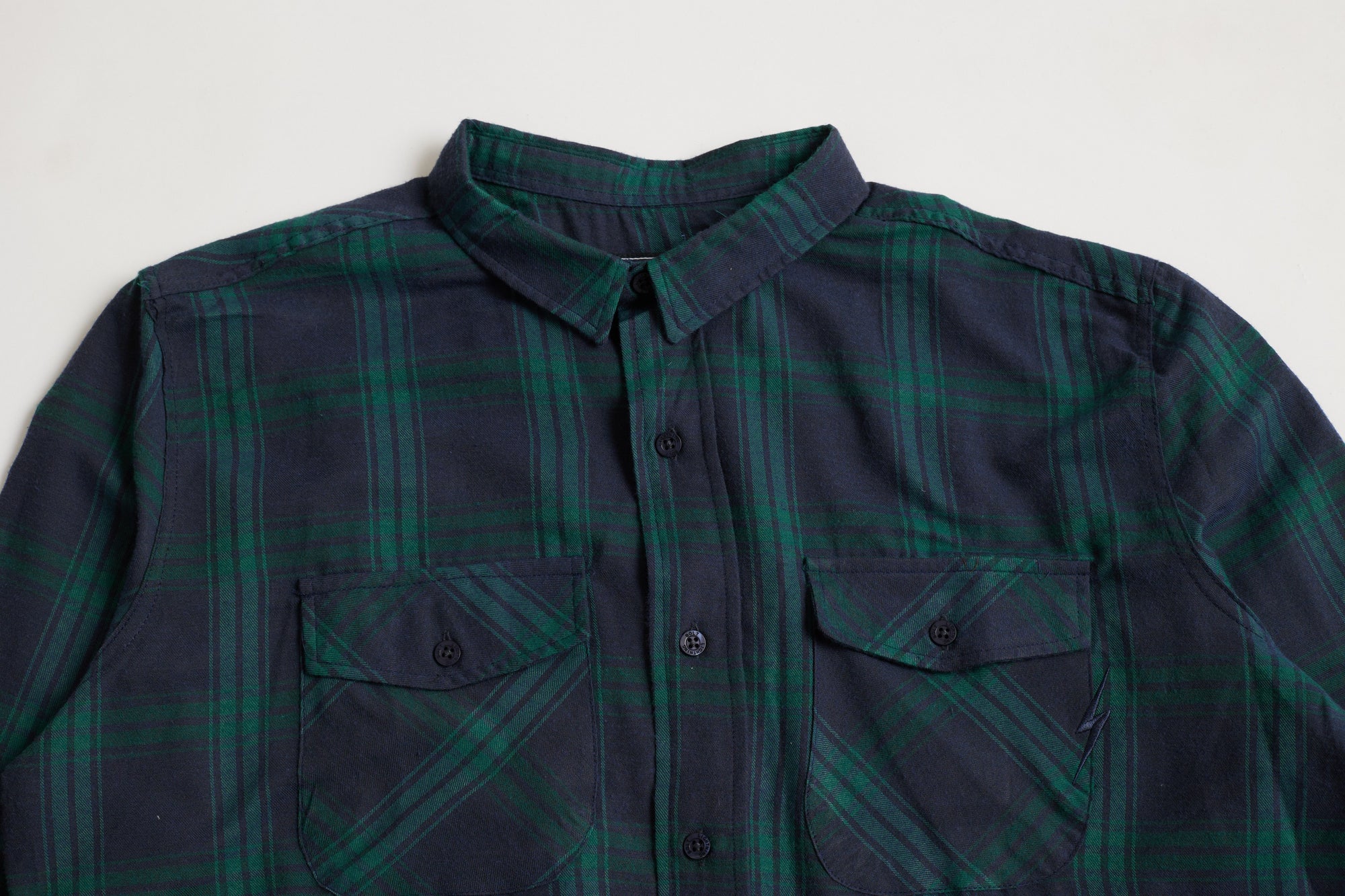 Hilo Shirt - Lightning Bolt ⚡ - Lightning Bolt USA